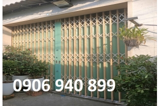 Cửa Kéo Đài Loan Có Lá U Dầy 1.1 Ly Nhíp Đặc 