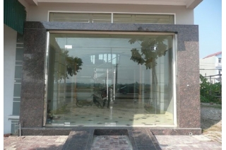 Cửa Bản Lề Kẹp 